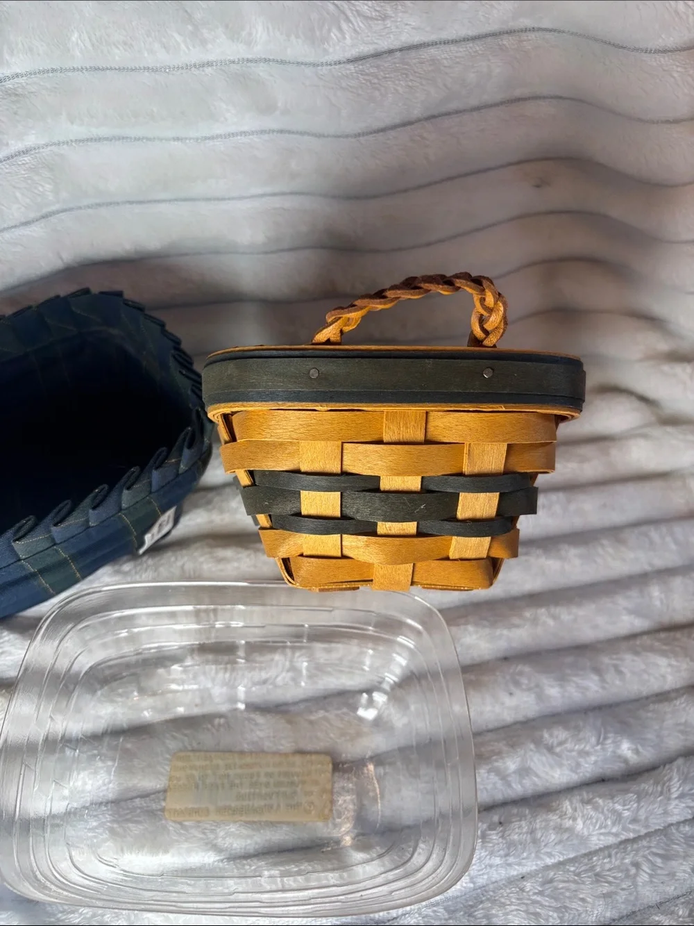 Longaberger very good